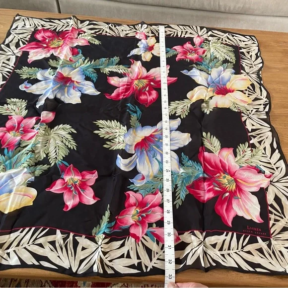 NWT Lauren Ralph Lauren sheer silk scarf